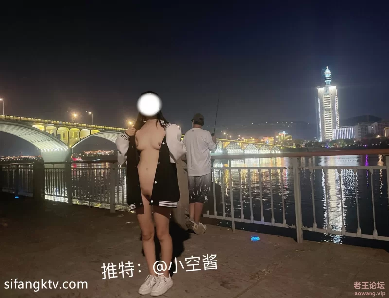 [自拍]
[转载搬运] 个人精选的户外露出合集16g [npnv+16g][百度盘]