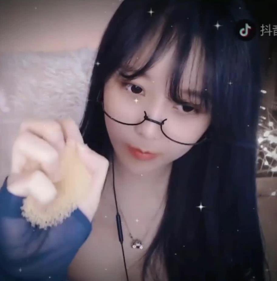 丸子君 私人定制as-mr 嘴里长耳朵