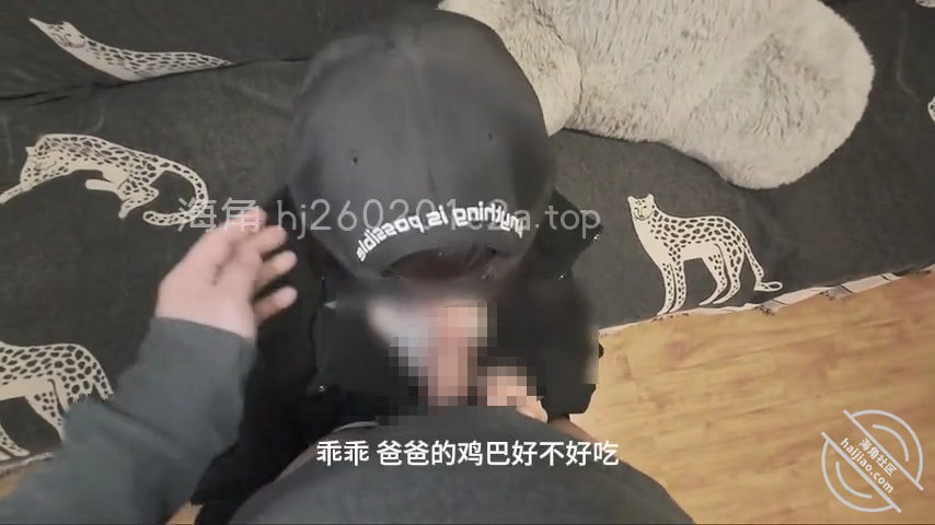 『露露女儿日记』 和女儿第一次在楼道口交，在沙发做爱，及时行爱的一天