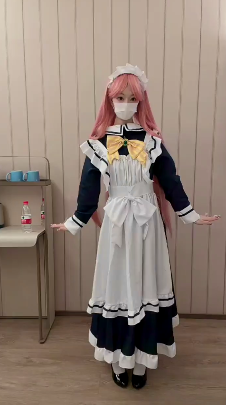 推特极品超香嫩妹【一杯热可可】新定制福利，裸舞自慰露出，绝对诱惑 【34V  2.15GB】